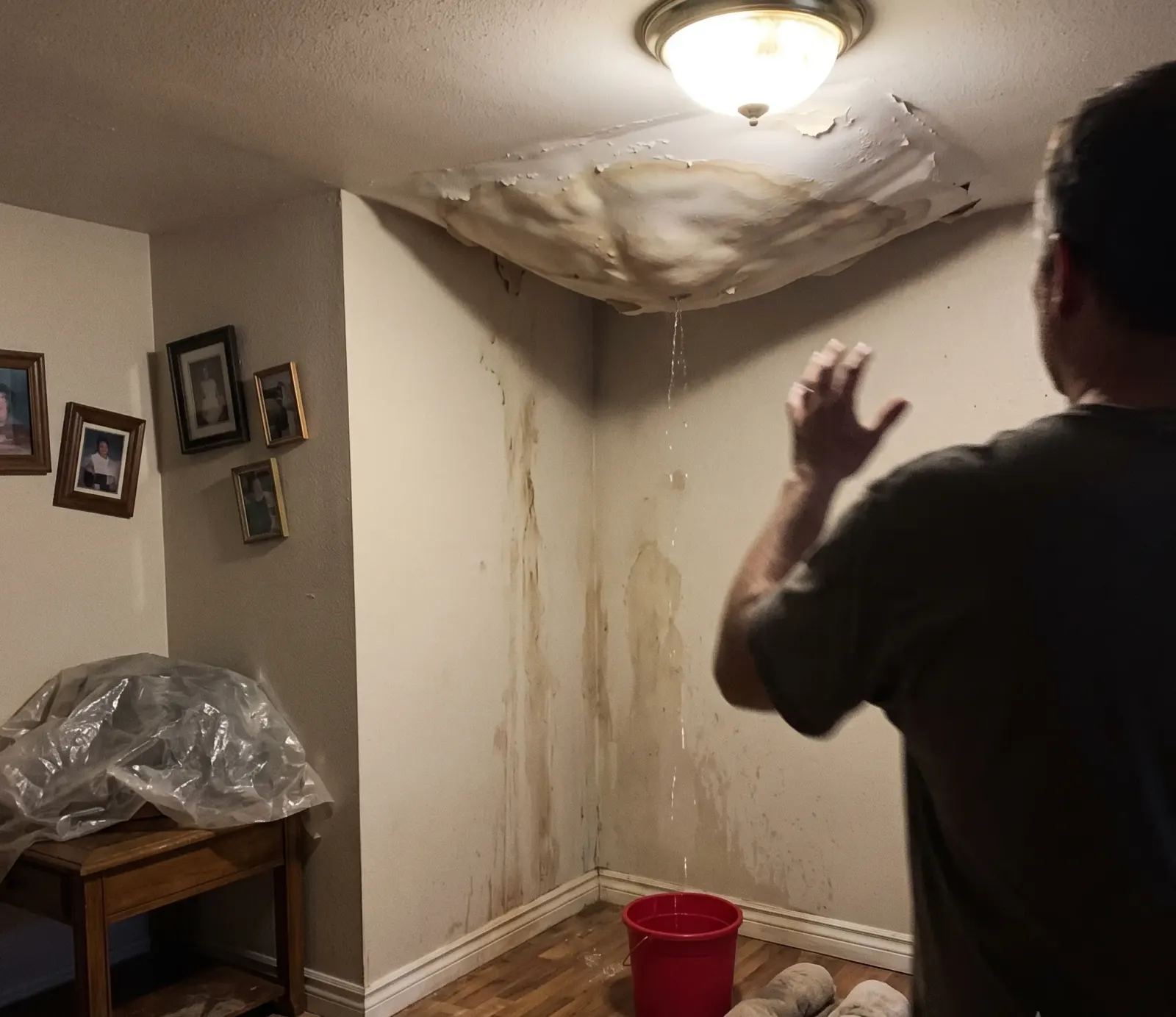 Condensation or a Real Leak in Hollywood, FL?